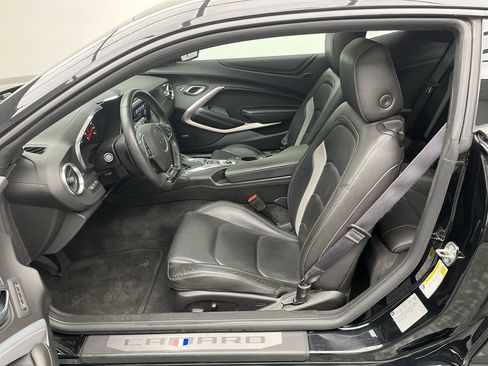 Used 2017 Chevrolet Camaro LT image 3