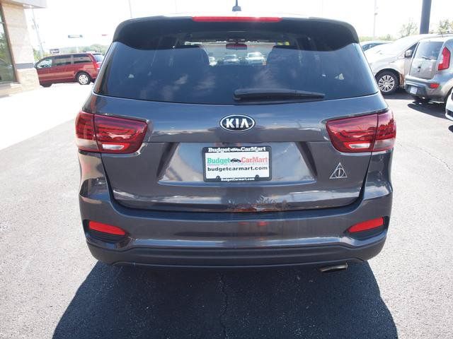 Used 2019 Kia Sorento AWD V6 image 2