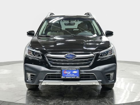 Used 2020 Subaru Outback Limited image 10