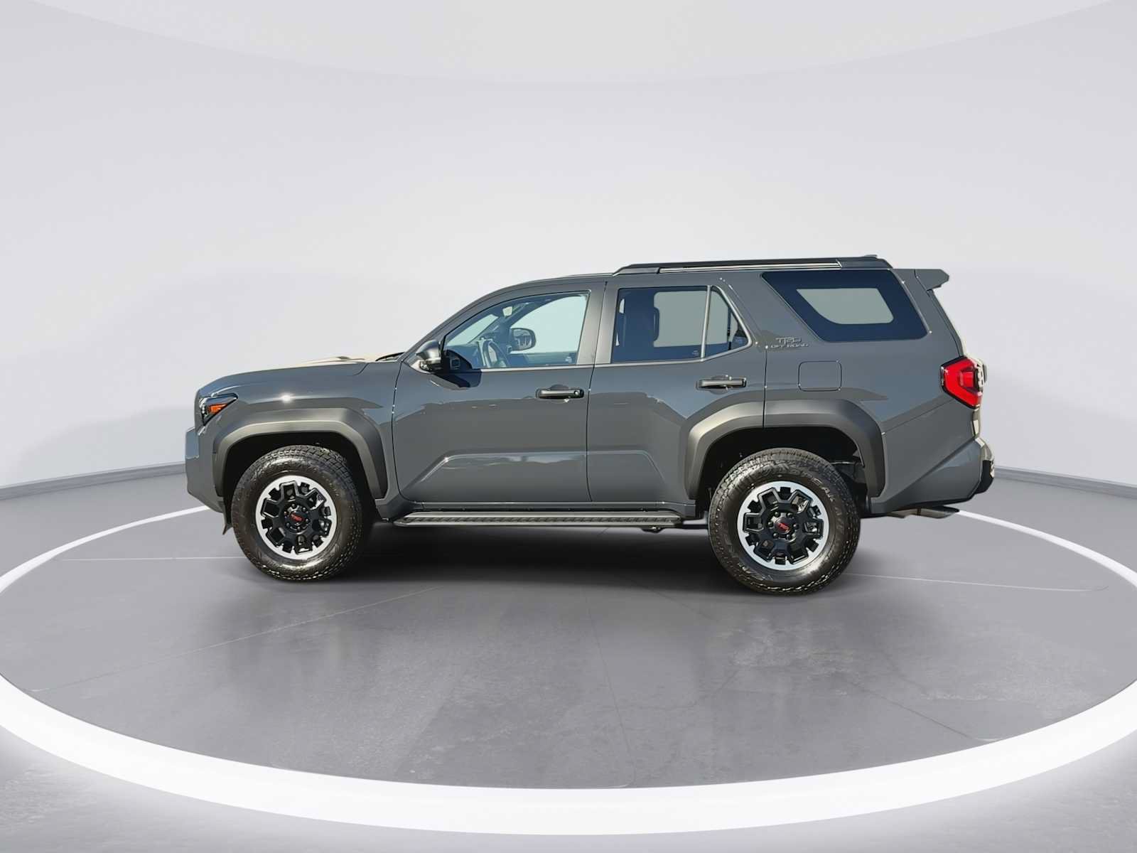 Certified 2026 Toyota 4Runner TRD Off-Road Premium AWD/4WD image 5