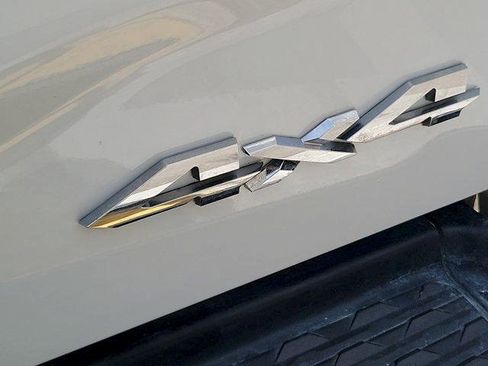 Used 2024 RAM 3500 Big Horn AWD/4WD image 10