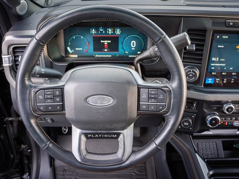 Used 2023 Ford F350 Platinum AWD/4WD image 17