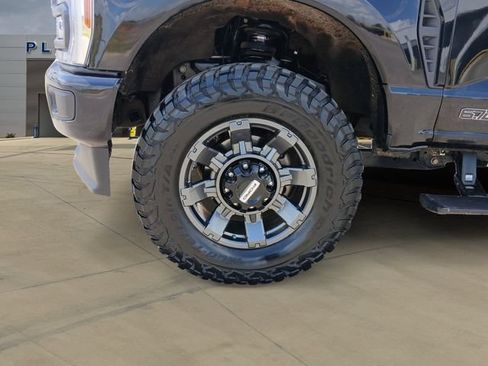 Certified 2023 Ford F250 Lariat w/ Sport Appearance Package AWD/4WD image 14