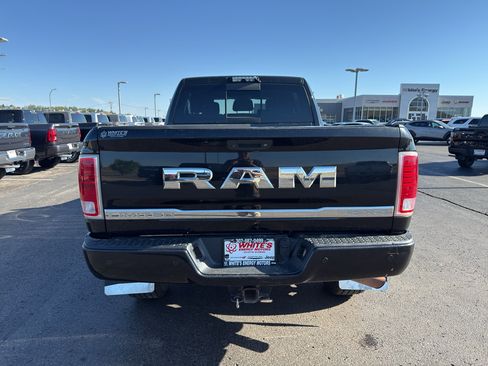 Used 2017 RAM 2500 Limited AWD/4WD image 10