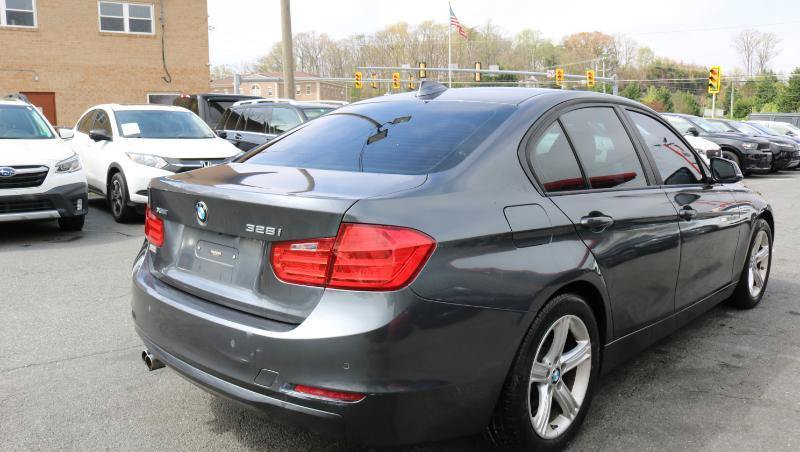Used 2015 BMW 328i xDrive Sedan AWD/4WD image 8