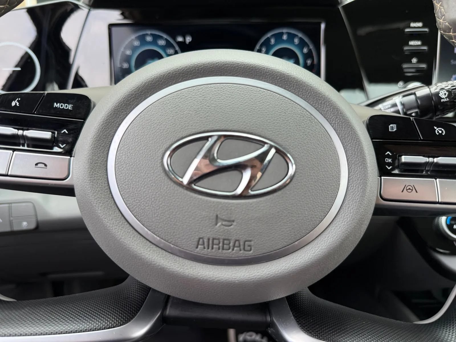 Used 2021 Hyundai Elantra SEL w/ Convenience Package FWD image 37