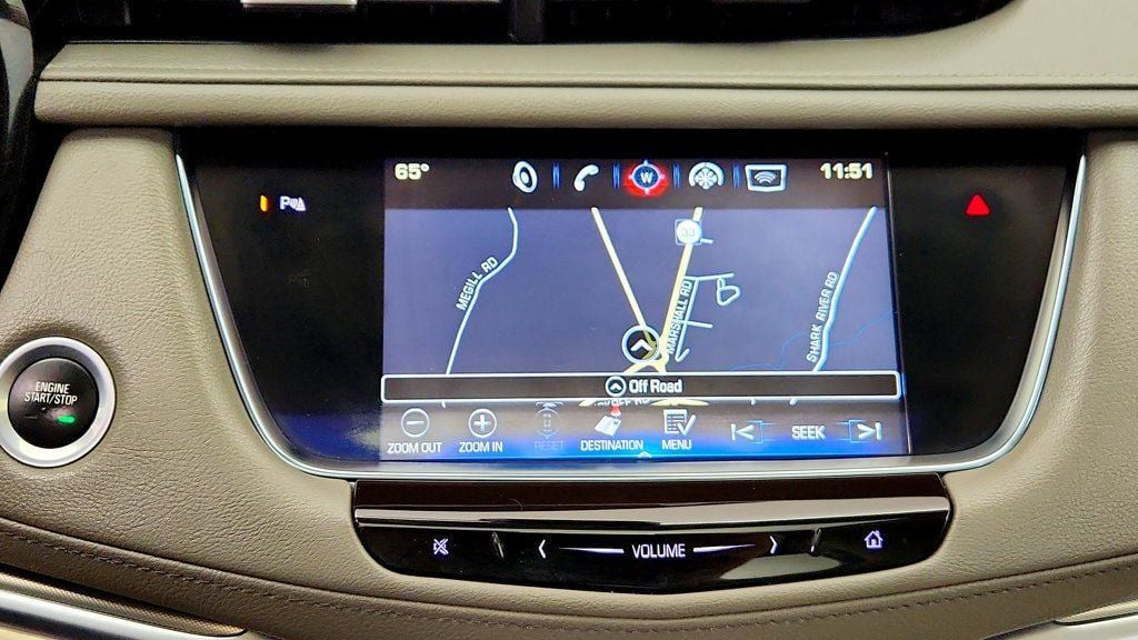 Used 2018 Cadillac XT5 Premium Luxury FWD image 18