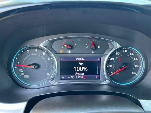 Used 2021 Chevrolet Traverse Premier w/ Redline Edition AWD/4WD image 17