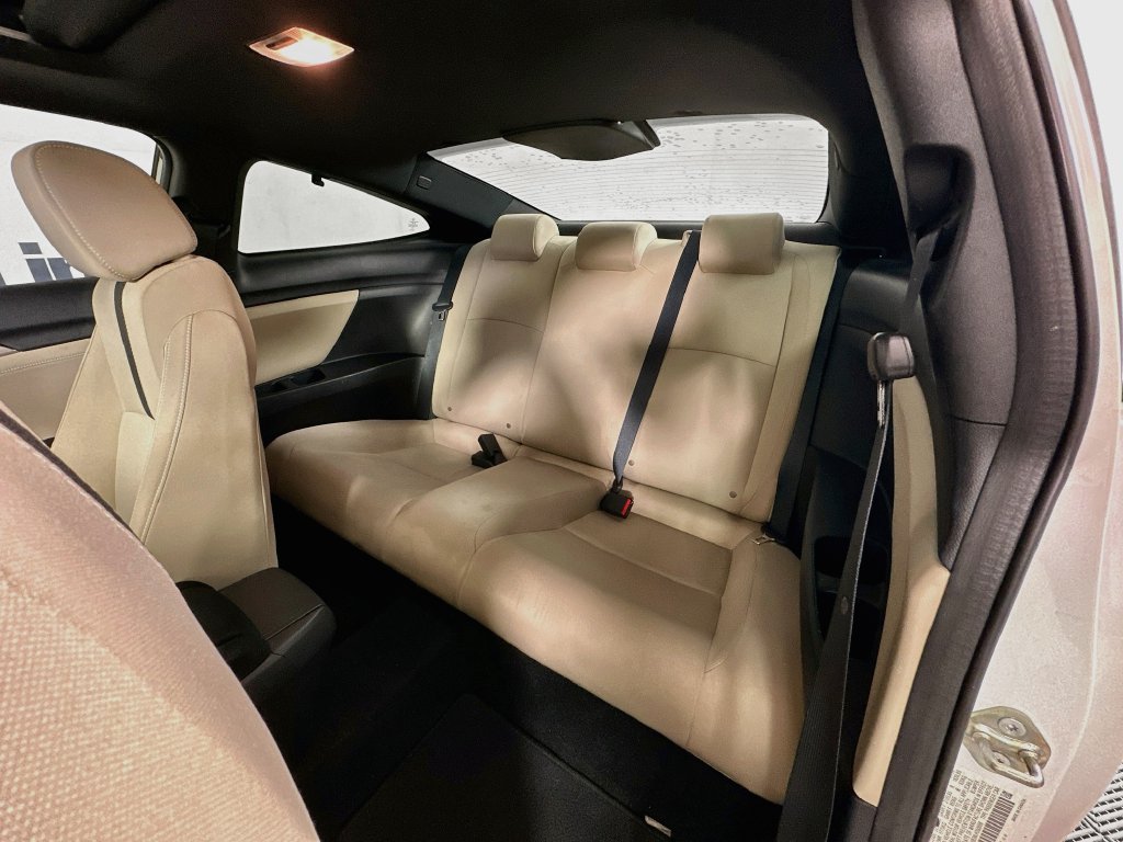 Used 2020 Honda Civic EX image 29