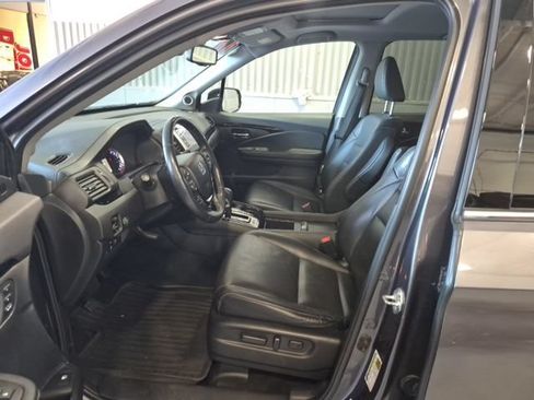 Used 2017 Honda Ridgeline RTL-E image 9