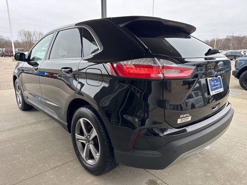 Certified 2024 Ford Edge SEL w/ Convenience Package image 5