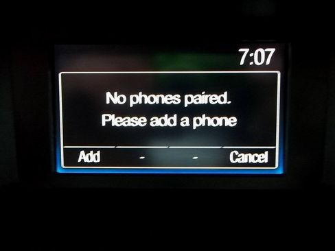 Used 2016 Ford Focus SE w/ SE Cold Weather Package FWD image 17