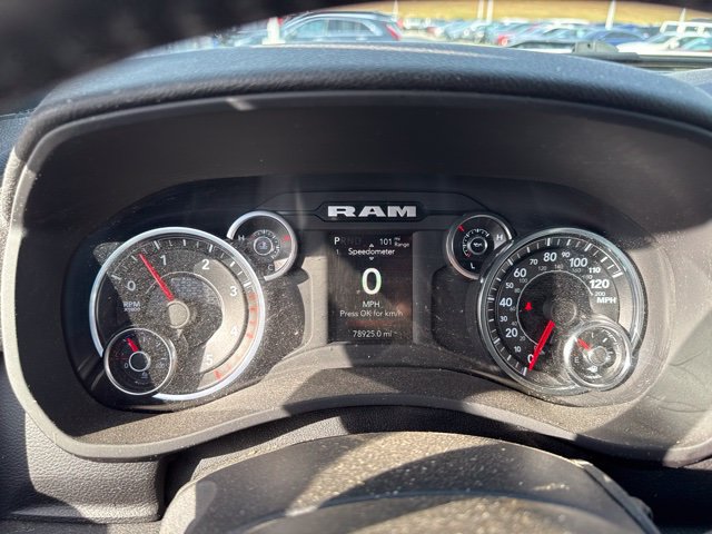 Used 2023 RAM 2500 Big Horn w/ Level 1 Equipment Group AWD/4WD image 10
