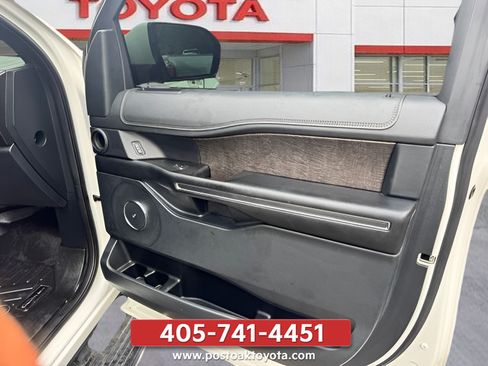 Used 2020 Ford Expedition Max Limited w/ Equipment Group 302A AWD/4WD image 25