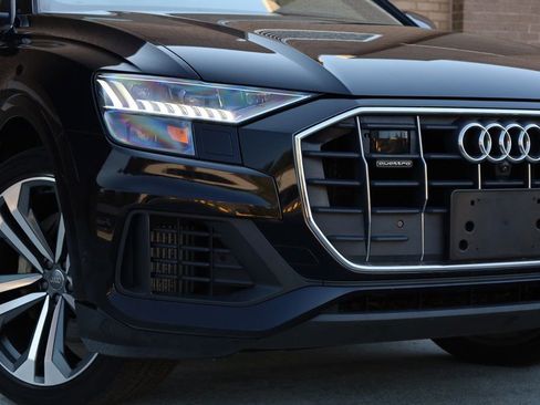 Used 2019 Audi Q8 Prestige image 10