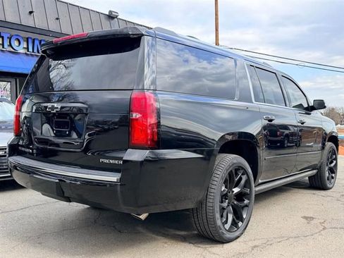 Used 2019 Chevrolet Suburban Premier image 5