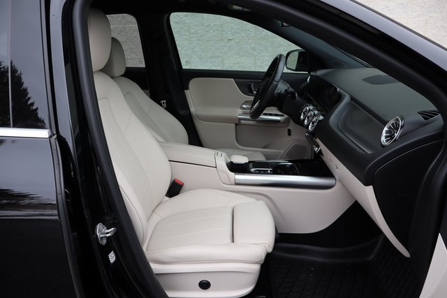 Used 2023 Mercedes-Benz GLA 250 4MATIC image 34
