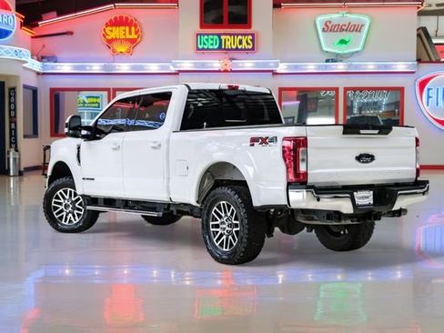 Used 2019 Ford F250 Lariat w/ Lariat Value Package image 4