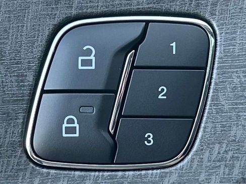 New 2026 Ford Explorer Platinum w/ LUX Leather Package image 54