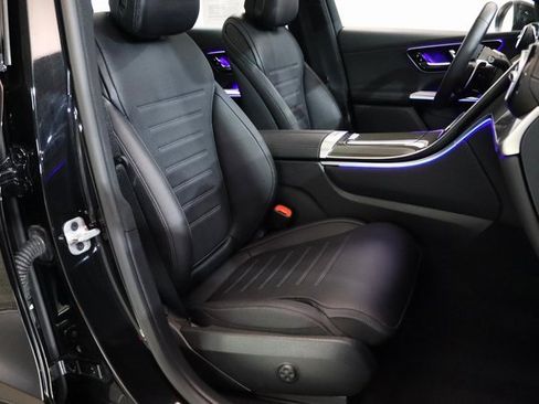 Used 2024 Mercedes-Benz GLC 43 AMG GLC 43 AMG image 20