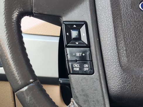 Used 2012 Ford F150 Lariat w/ Lariat Chrome Pkg RWD image 30