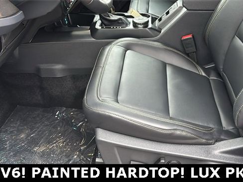 New 2025 Ford Bronco Badlands image 23