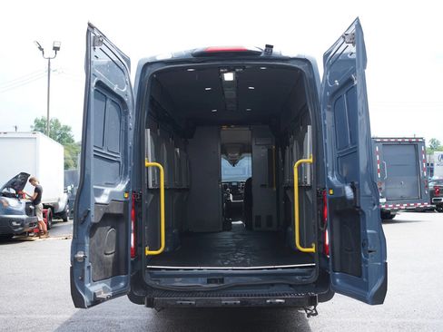 Used 2020 Ford Transit 250 148 High Roof Extended RWD image 10