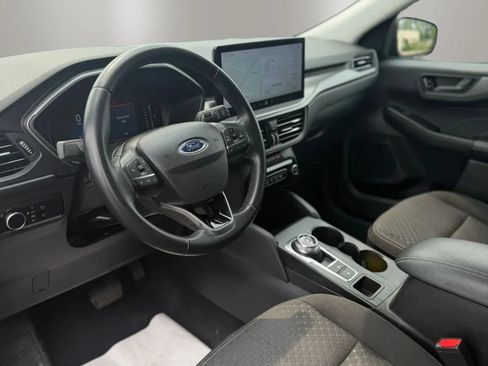 Used 2023 Ford Escape Active w/ Tech Pack #1 FWD image 10