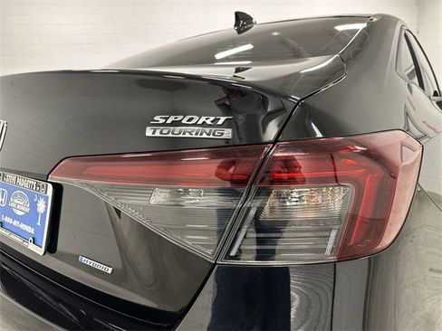 Used 2025 Honda Civic Sport Touring image 22