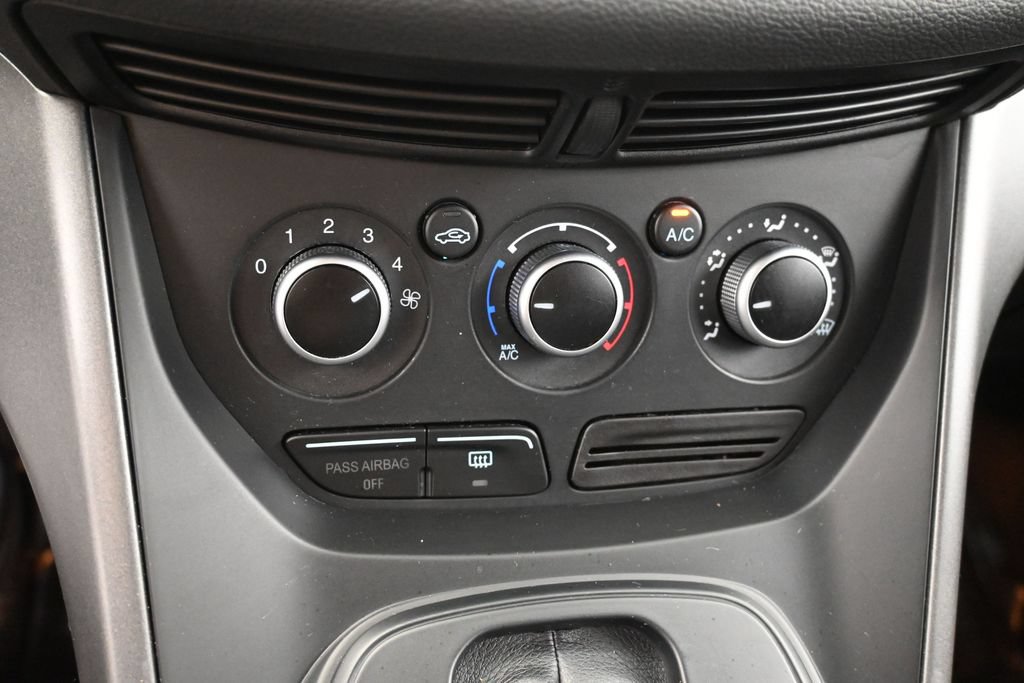 Used 2013 Ford Escape S FWD image 4