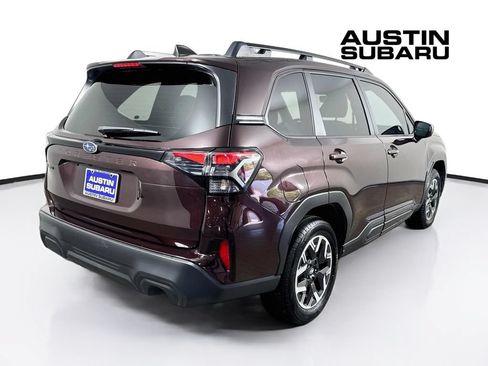 Used 2026 Subaru Forester Premium AWD/4WD image 7