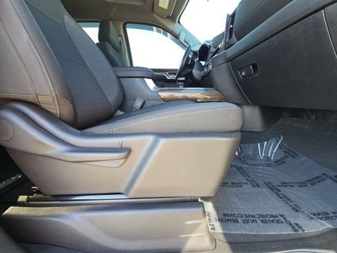 Used 2024 Chevrolet Silverado 1500 RST w/ Redline Edition image 17