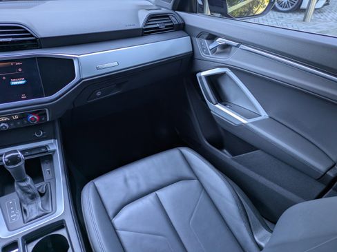 Used 2021 Audi Q3 2.0T Premium w/ Convenience Package image 22