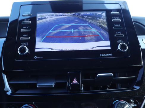 Used 2023 Toyota Camry SE image 27