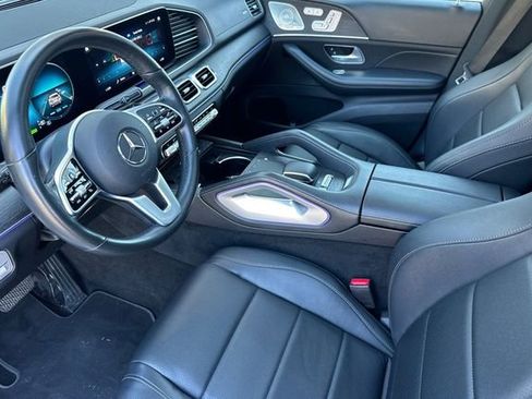 Used 2022 Mercedes-Benz GLS 450 4MATIC image 9
