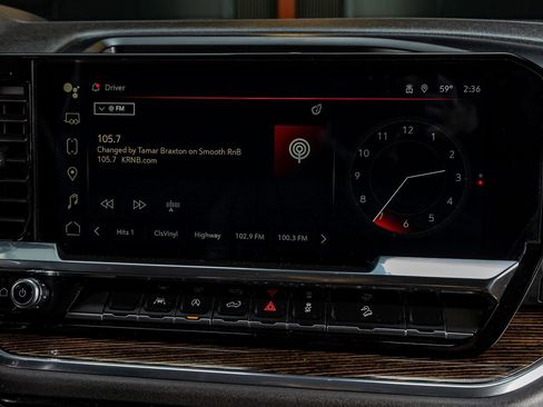 Used 2024 GMC Sierra 1500 Elevation image 24