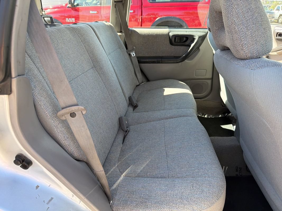 Used 2002 Subaru Forester L AWD/4WD image 15