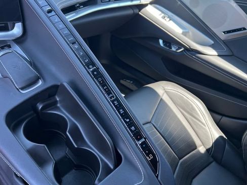 Certified 2020 Chevrolet Corvette Stingray Preferred Cpe w/ 2LT Preferred Equipment Group RWD image 17