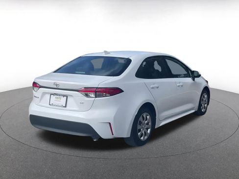 Used 2025 Toyota Corolla LE image 14