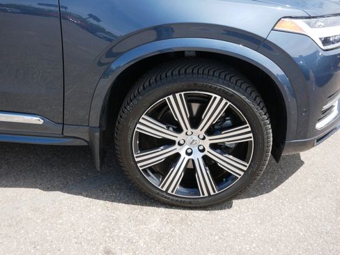 Used 2022 Volvo XC90 T8 Inscription AWD/4WD image 9