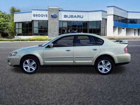 Used 2005 Subaru Outback 3.0R AWD/4WD image 2