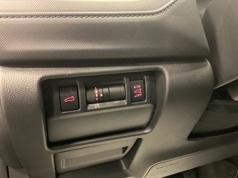 Used 2025 Subaru Forester Limited w/ Popular Package #1 AWD/4WD image 14