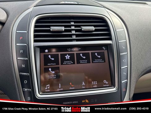 Used 2019 Lincoln Nautilus Reserve image 17