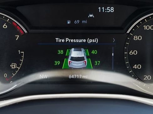 Used 2023 Cadillac XT6 Luxury FWD image 44