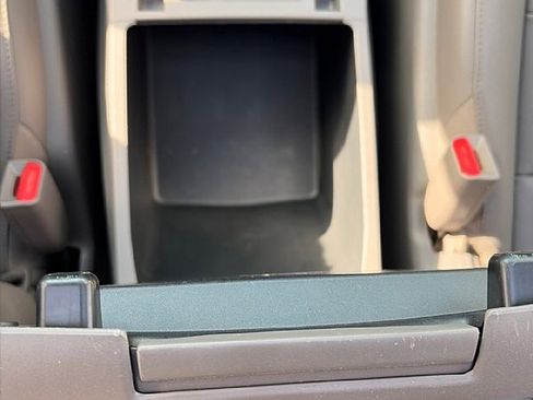 Used 2015 Honda Odyssey Touring image 29