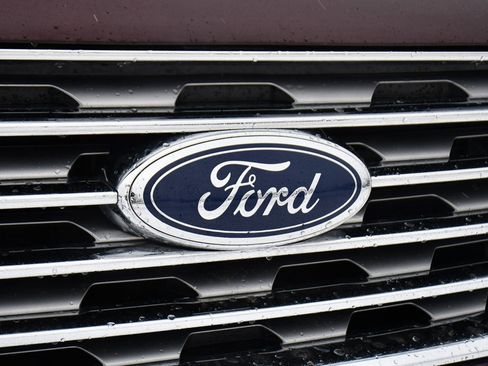 Used 2022 Ford Edge SEL w/ Convenience Package image 35