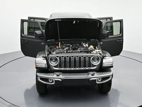 New 2025 Jeep Wrangler Unlimited Sahara w/ Technology Group image 49