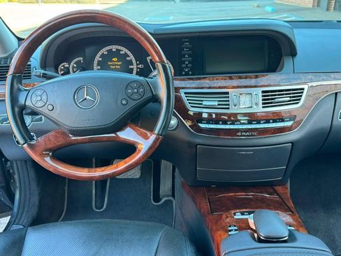Used 2012 Mercedes-Benz S 550 4MATIC image 17