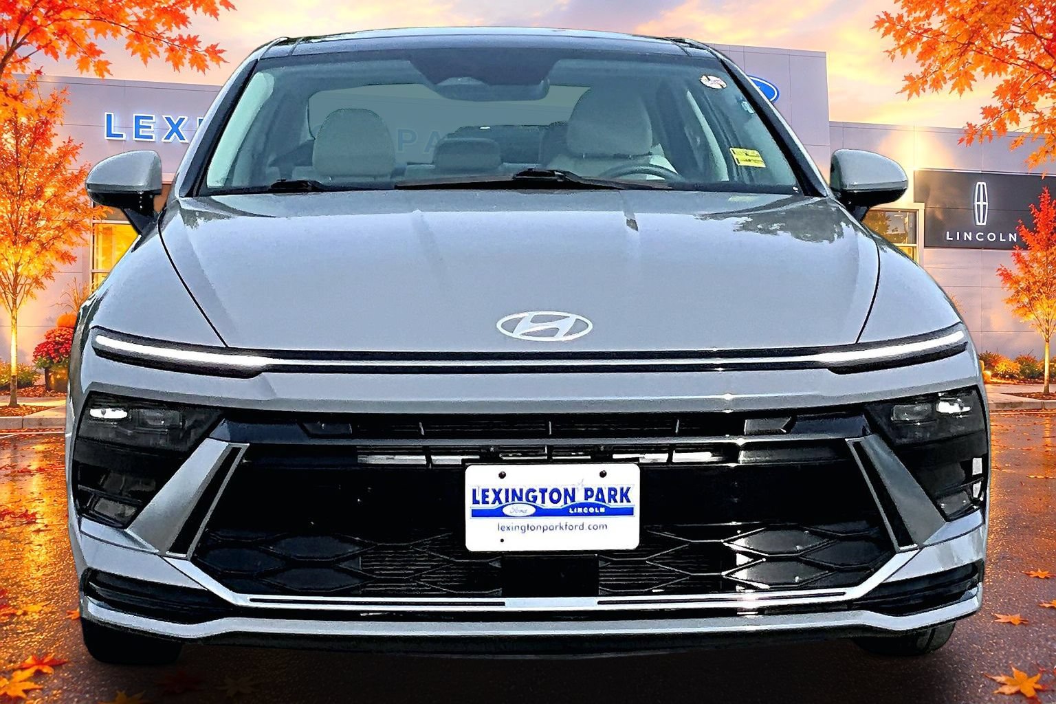 Used 2025 Hyundai Sonata SEL FWD image 2