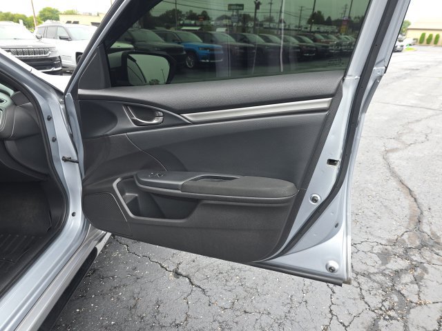 Used 2018 Honda Civic Sport image 27